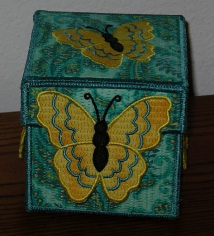 boxes_appliquebutterflybox_0401141.jpg