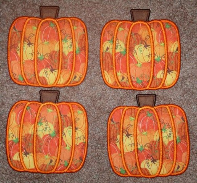 centerpiececoasters_pumpkin_091617_3.jpg