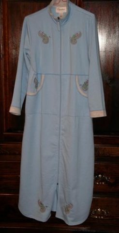 miscellaneousfrommom_frommomxmas1208_4.jpg