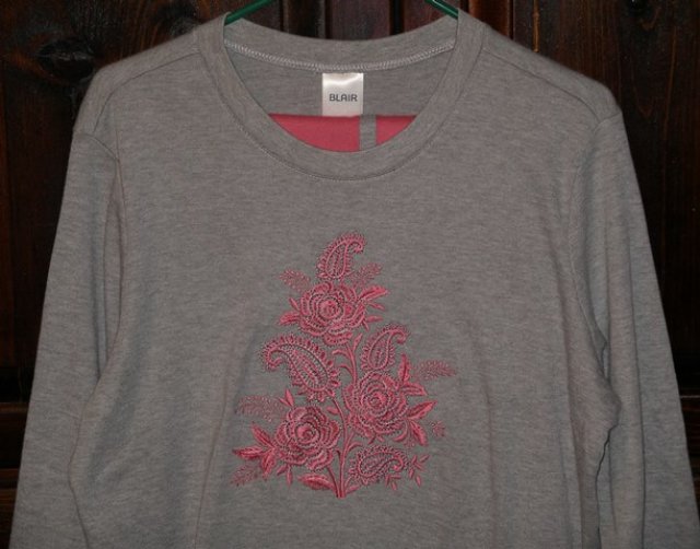 shirt_frommomforchristmas_20172.jpg