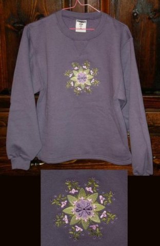 shirtfrommom_shirtfrommom_frommomxmas1208_3.jpg
