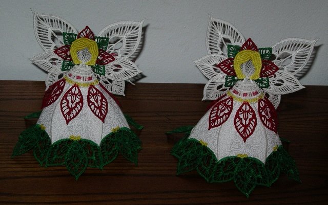 fsl_poinsettaangelsfront_102213.jpg