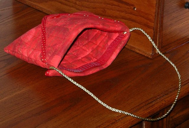 valentinebags_envelopepurse_0111153.jpg